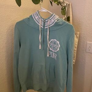 Women’s pink zip hoddie
